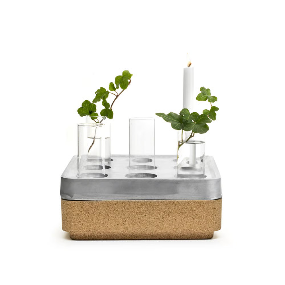 Born In Sweden Stumpastaken Small Geschenkset met Aluminium, Kurken Schaal, 4 Vazen en Lucifers in Natural
