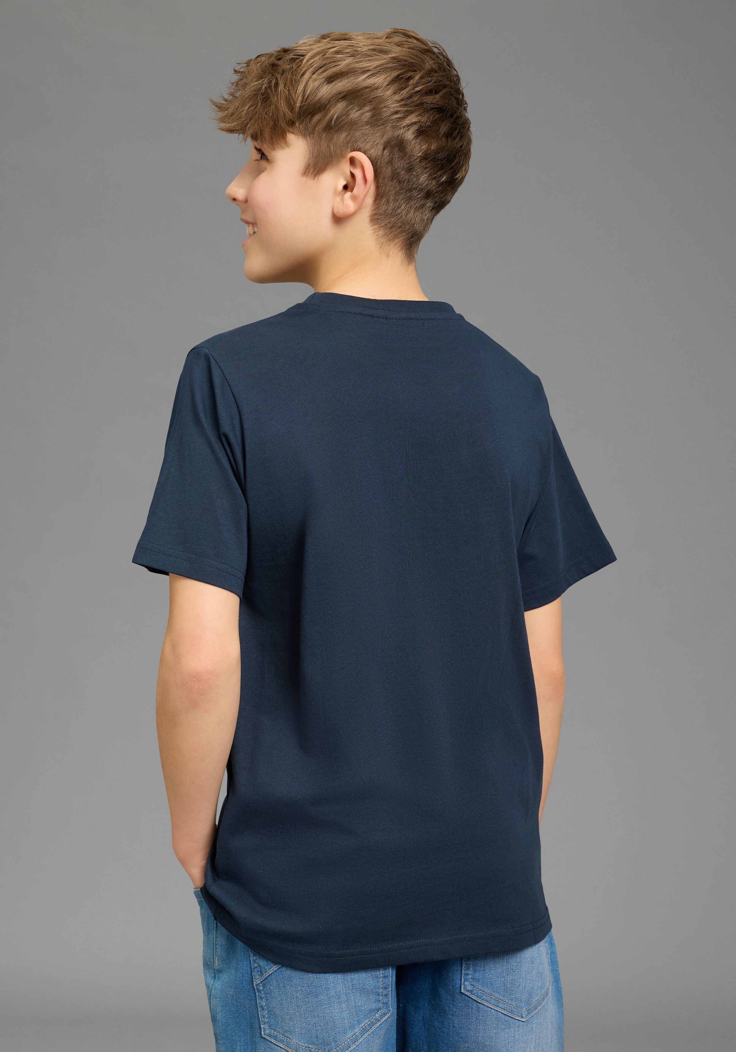 T-Shirt KIDSWORLD "STAR WARS: DARTH VADER - Disney Shirt", Jungen, Gr. 152/158, blau (schwarz), Single Jersey, Obermaterial: 100% Baumwolle, bedruckt, Basic hüftlang, Rundhals, Shirts T-Shirt, DARTH VADER Shirt. Kurzarm, mit modischem Druck, aus Baumwolle