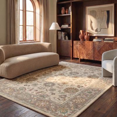 SAFAVIEH Handmade Heritage Chrissy Traditional Oriental Wool Rug