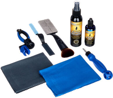 MusicNomad Guitar Care Kit 8 pcs