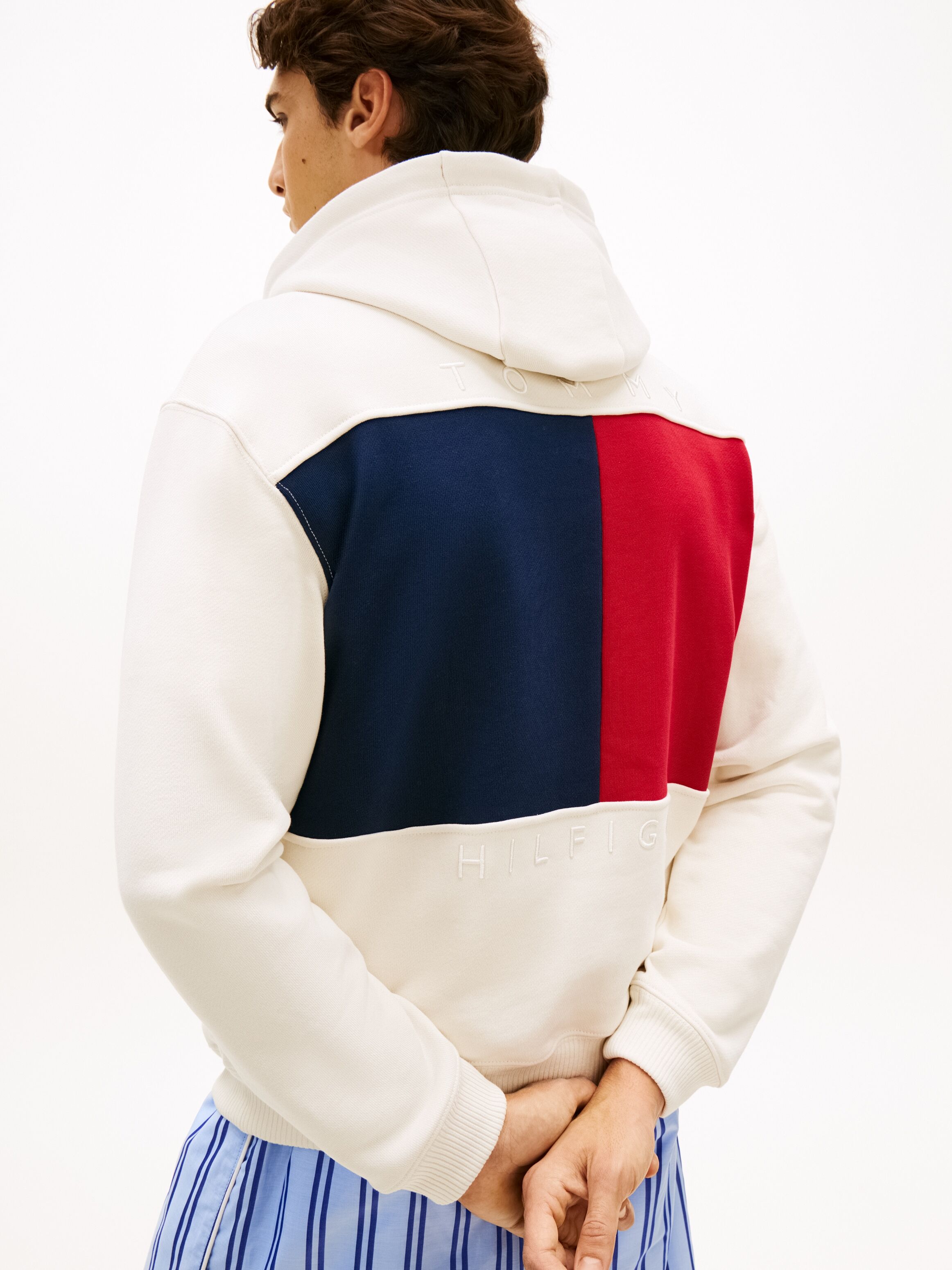 Kapuzensweatshirt TOMMY HILFIGER "FLAG", Herren, Gr. S, beige (ivory petal), Sweatware, Obermaterial: 100% Baumwolle, unifarben, regular fit normal, Rundhals, eingesetzt Rippbündchen, Sweatshirts Kapuzensweatshirt, Regular fit ivory petal S
