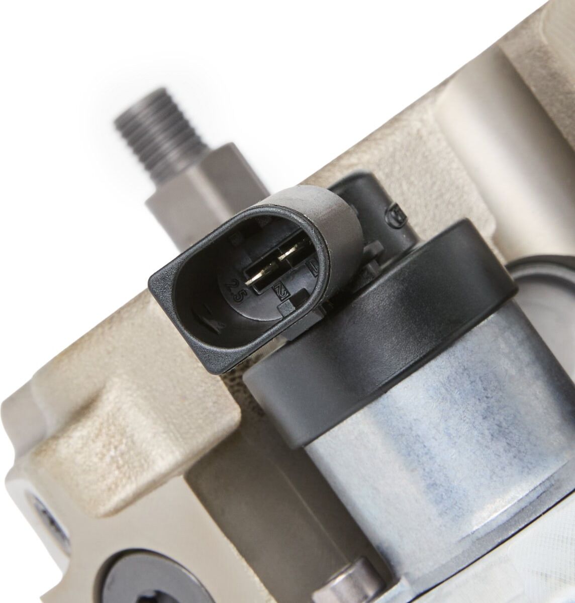 Bosch 0 986 437 323 High pressure fuel pump