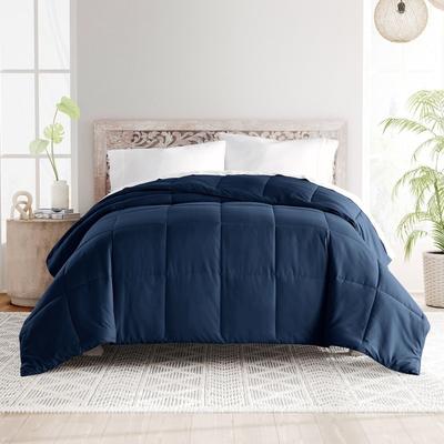 Becky Cameron All Season Lightweight Premium Down-Alternative Comforter