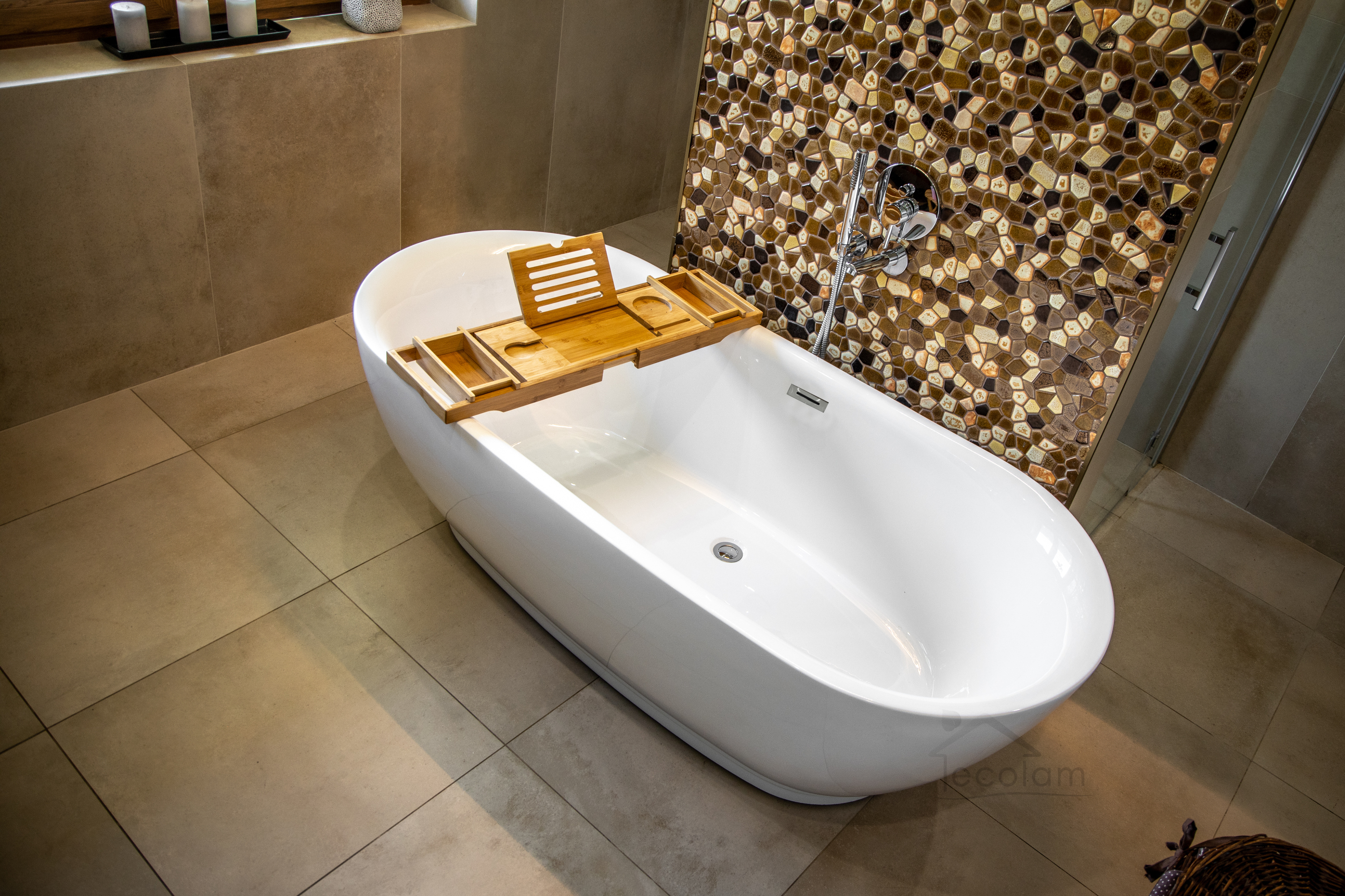 ECOLAM exklusive freistehende Badewanne Standbadewanne moderne Wanne freistehend Adele 165 x 80 cm ideal für 2 Personen + Bambus Ablage + Ablaufgarnitur