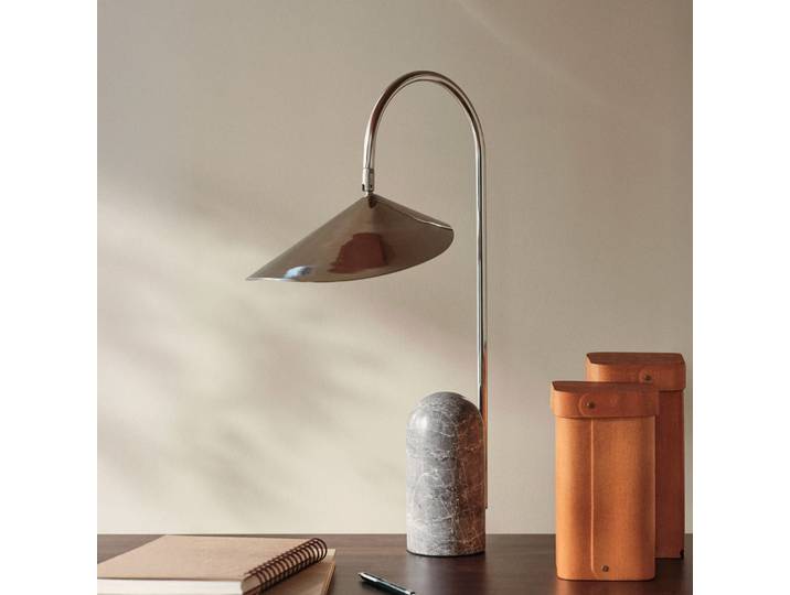 Arum Tischlampe, edelstahl, Metall/Marmor 53cm - ferm LIVING - Wohnzimmer - Design - Einflammig