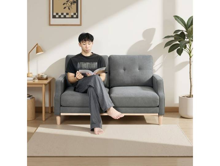 ROVRYN Canapé 2 places fixe en tissu gris foncé port USB intégré pieds en bois