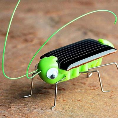 Inspired Deals Solar Powered Grasshopper Bug Toy For Kids Eco Friendly Vibrating Insect Toy Grasshopper Cricket