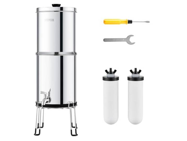 VEVOR Système de Filtration d'Eau par Gravité 8\,5 L\, Filtre à Eau par Gravité Réduction du Plomb et jusqu'à 99% du Chlore\, en Inox 304\, avec 2 Filtres à Charbon et Céramique\, Robinet et Support