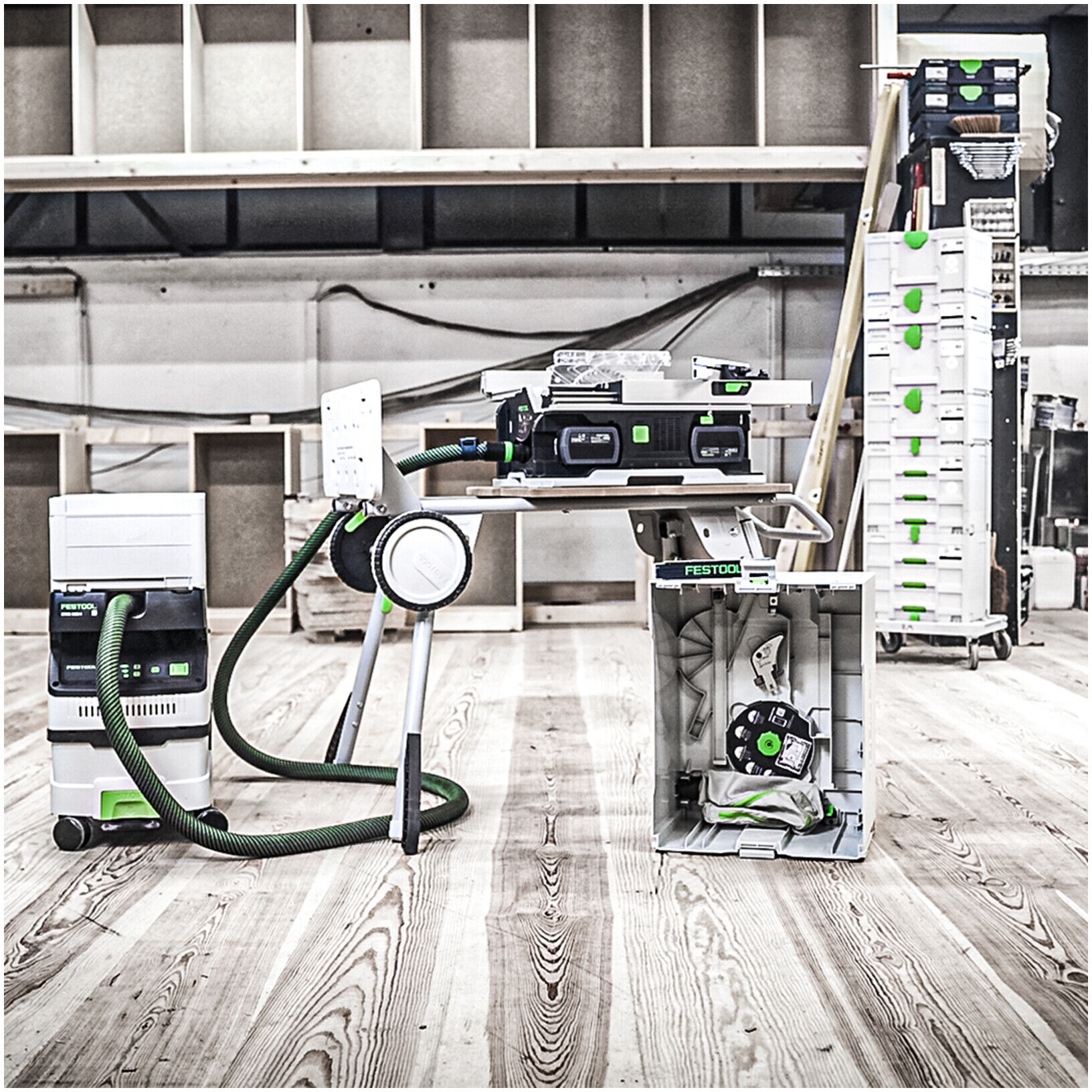 Festool CSC SYS 50 EBI-Basic-Set Akku-Tischkreissäge aus Kunststoff und Metall mit bürstenlosem Motor und Sägeblatt für Holz oder Kunststoff, ohne Akku und Ladegerät - 577371)