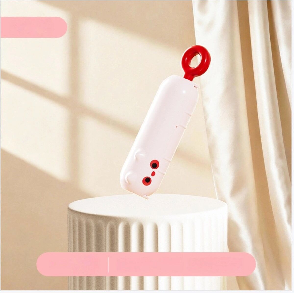 INF Rouleau Anti-Peluches 2-en-1 Lavable : Brosse Adhésive Réutilisable pour Poils d'Animaux et Nettoyage de Vêtements Blanc + Rouge