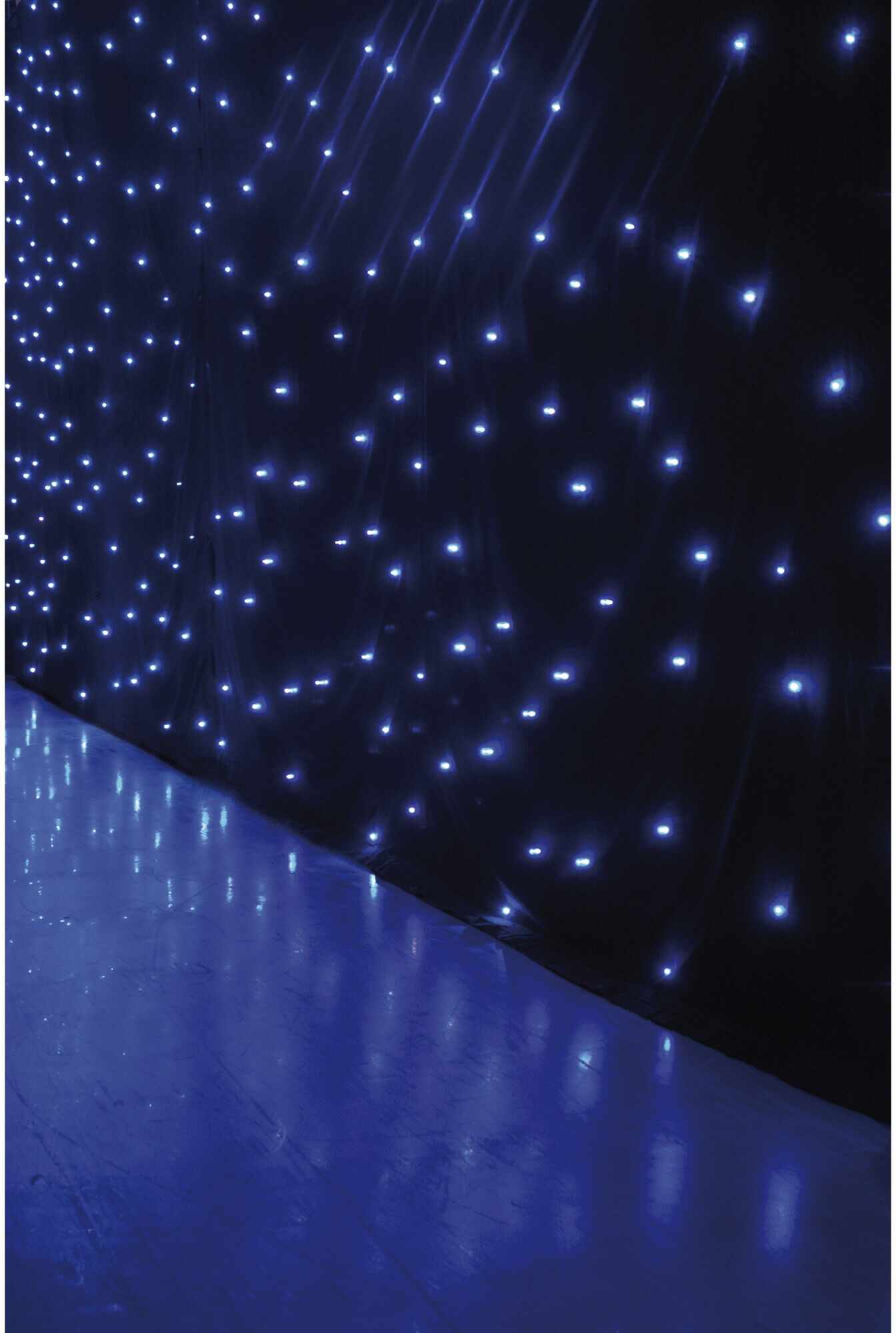 Showtec Star Dream 6 X 4 M – 128 Rgb-Leds – Inkl. Controller