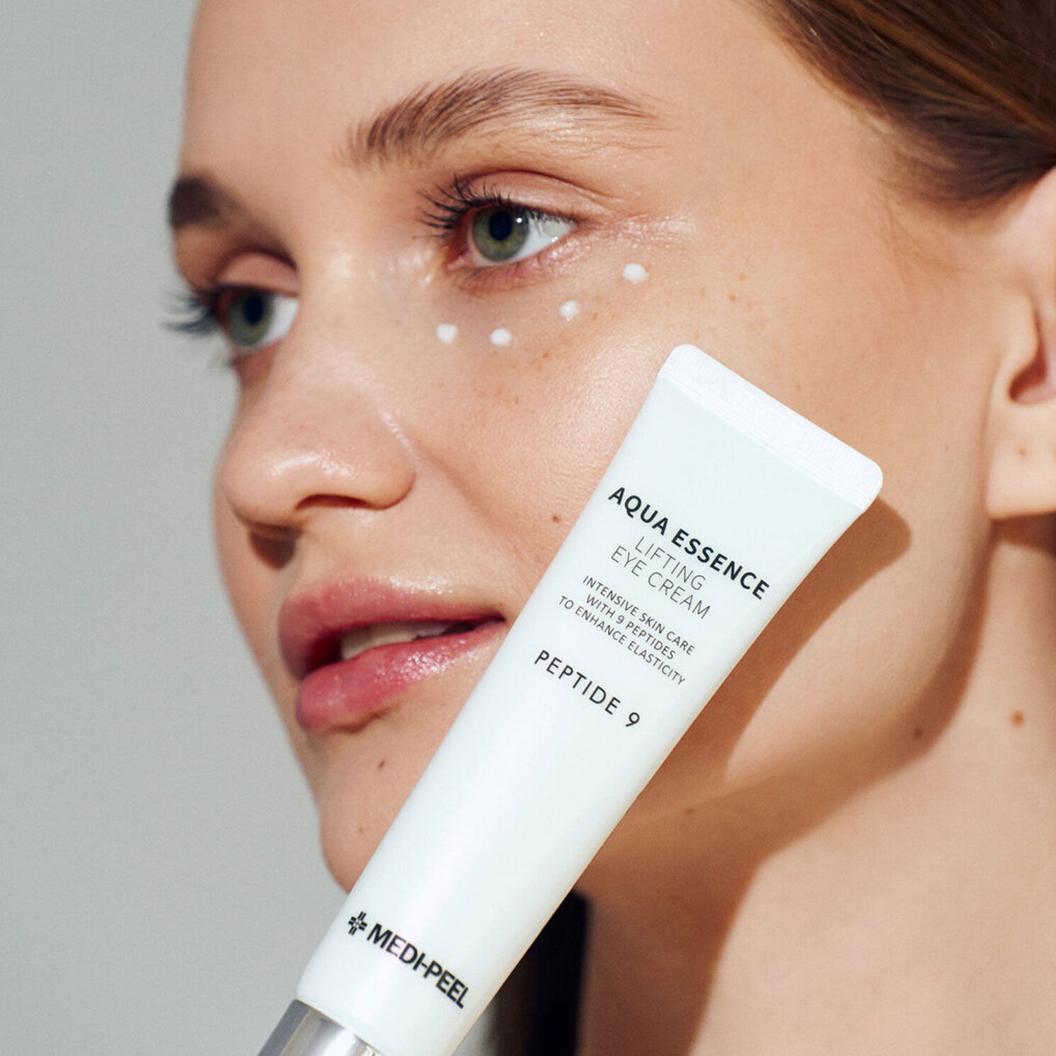 MEDI-PEEL Peptide 9 Aqua Essence Lifting Eye Cream 40ml