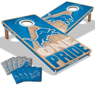 Skip's Garage Detroit Lions NFL 2x4 Professional Cornhole Board Set