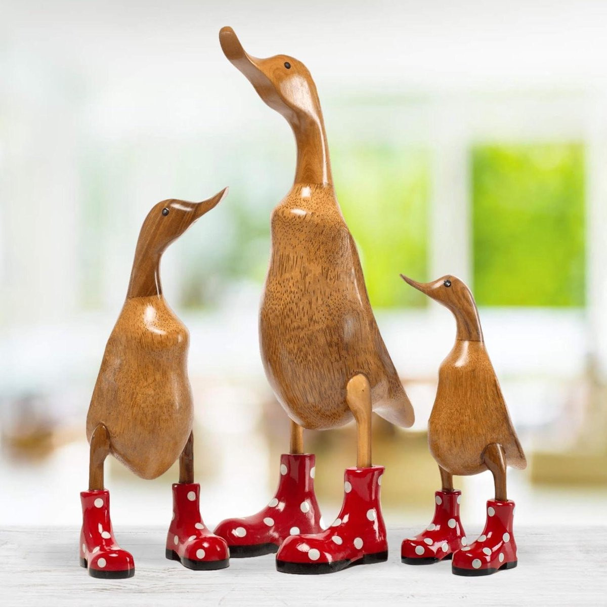 Handgemaakt houten dierenbeeldje decoratieve eend rood - Hoogte: 25 cm