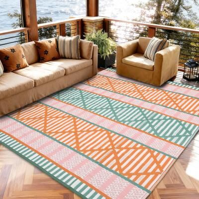 Garvee Geometric Stripes Outdoor Reversible Plastic Rug
