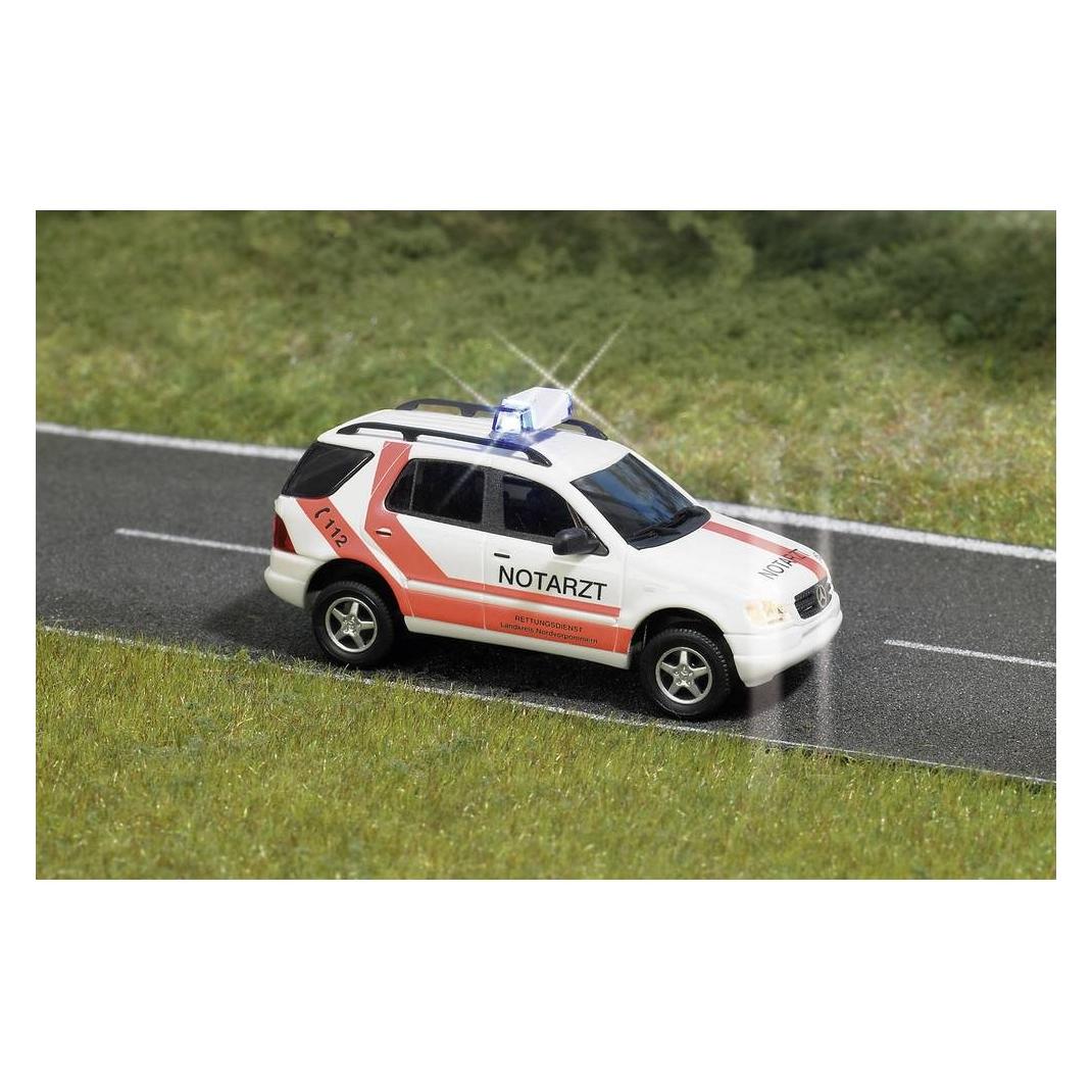 Busch 5631 H0 Mercedes Benz M-Klasse (5631)