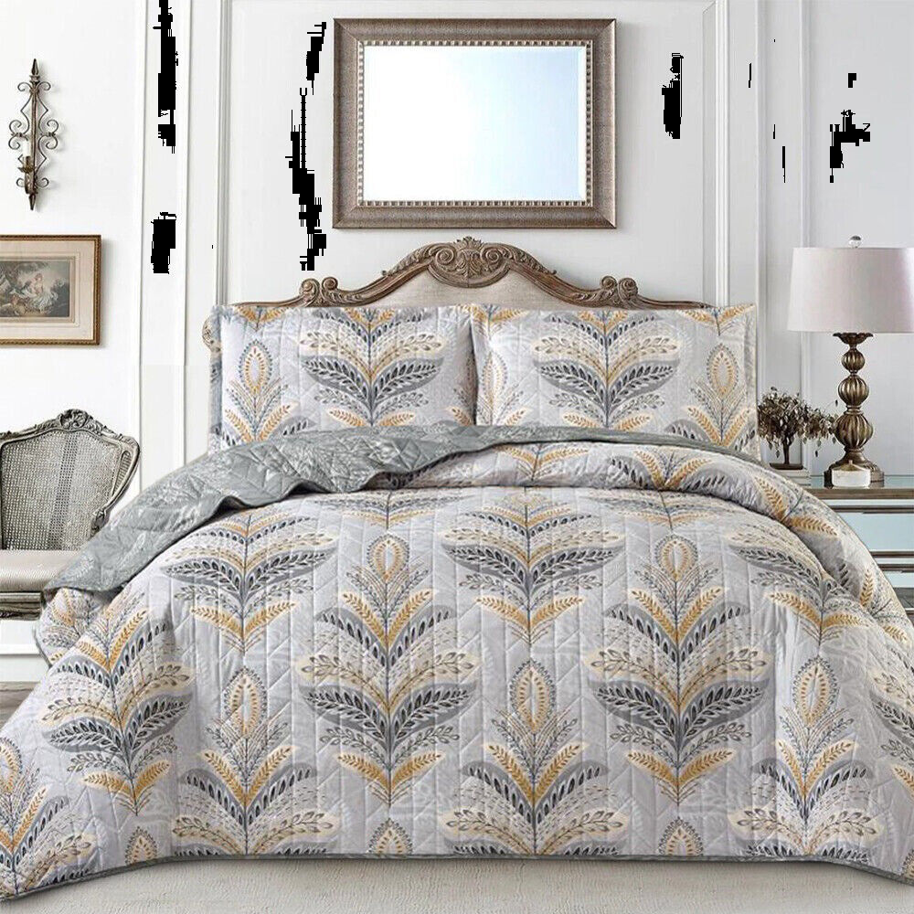 Marlow Home Co. Amalyah Polyester Floral Bedspread with Pillowcases Included Silver Single
