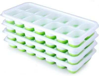 DynamicDeals Easy Release Silicone Ice Cube Tray With Lid Cube Ice Mold For Cocktails Drinks & Freezer Storage green
