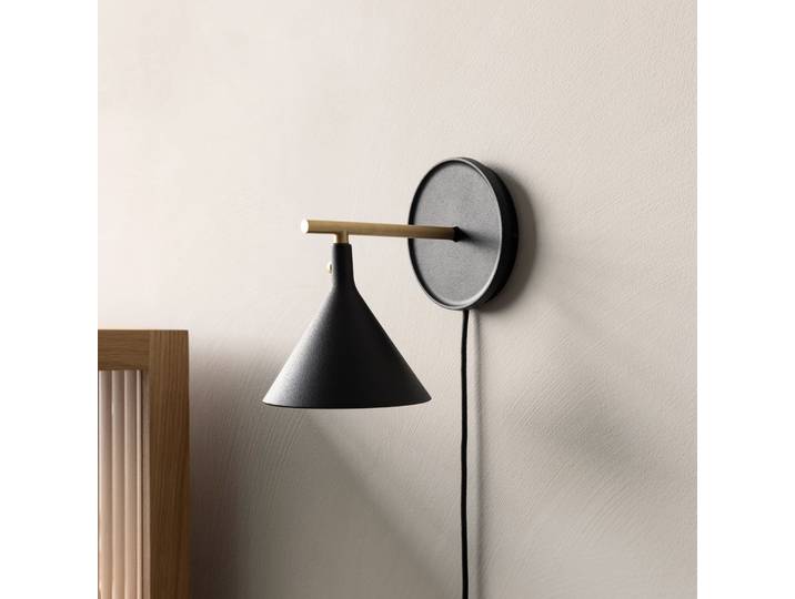 Applique murale LED Cast Sconce, noire, prise, à intensité variable - Audo Audo Copenhagen - Salon / séjour - Design - Aluminium - À ampoule unique