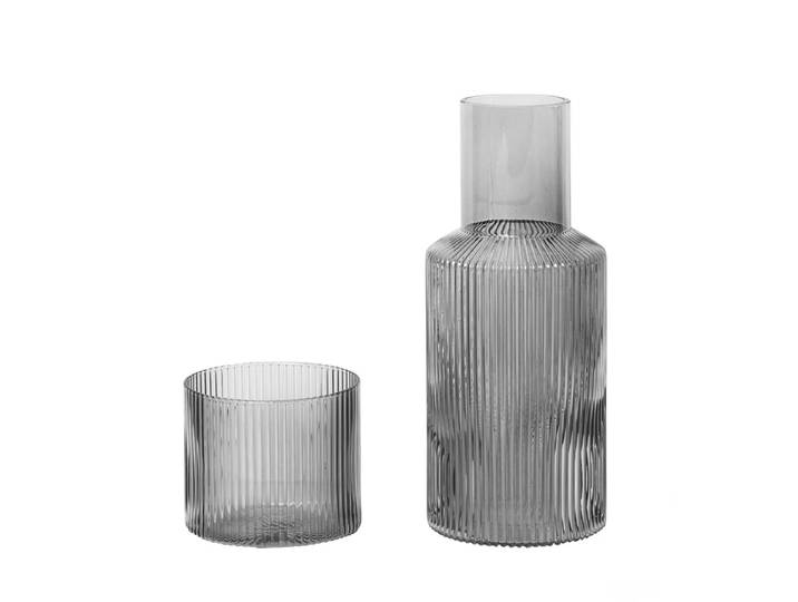 Ferm Living - Ripple Karaffen-Set, klein / smoked grey