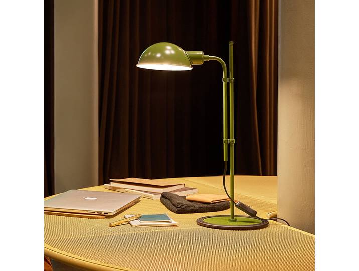 Funiculi Tischleuchte Green - Marset Funiculí - Wohnzimmer - Design - Metall - Einflammig