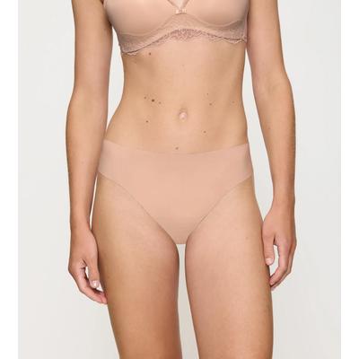 Slip TRIUMPH "Pretty Micro Tai", Damen, Gr. S, Microfaser, beige (neutral beige), Microfaser, Obermaterial: 86% Polyamid, 14% Elasthan, körpernah, Unterhosen Slip, nahtlos