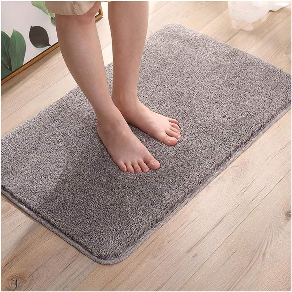 Antislip Badmat Grijs - Zachte Microvezel Badkamer Tapijt - 80 x 120 cm
