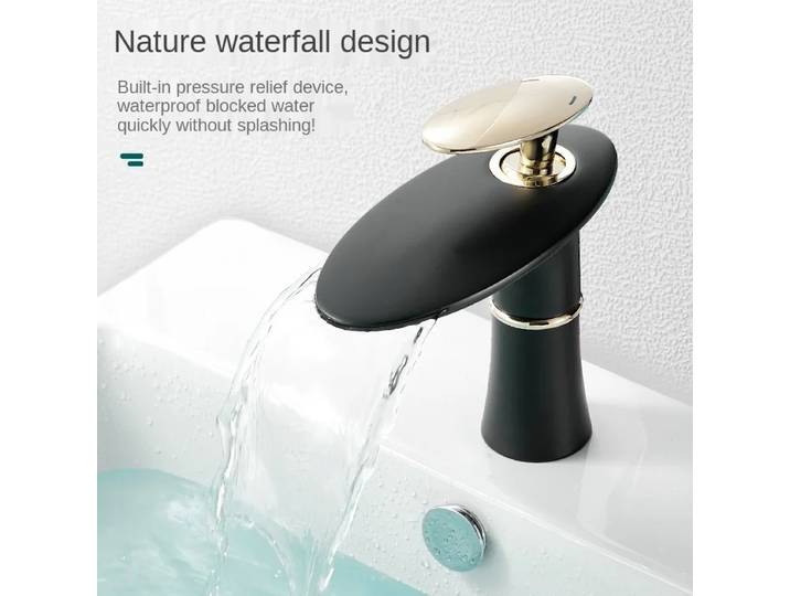 Robinet cascade, meuble de salle de bains, lavabo au-dessus du comptoir, lavabo monotrou en cuivre, chaud et froid