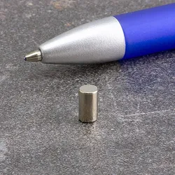 100 Stabmagnete, Neodym, 4 mm x 7 mm, N45, vernickelt, Haftkraft 670 g, silber