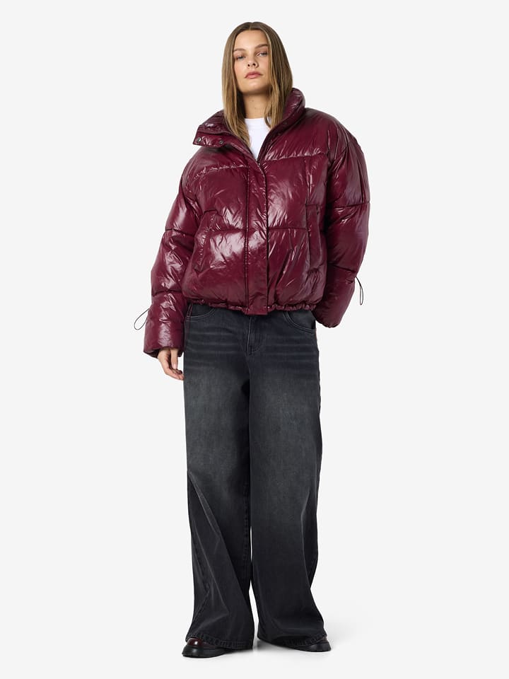 Noisy may Steppjacke in Rot - M