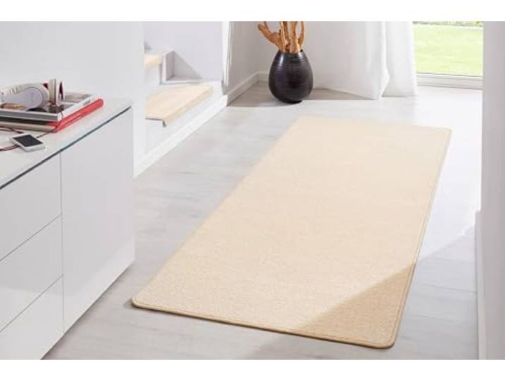 HANSE Home Tapis d'intérieur Fancy - Tapis de Salon uni Moderne en Velours pour Salle à Manger\, Salon\, Chambre d'enfant\, Couloir\, Chambre à Coucher\, Cuisine - Beige\, 80 x 200 cm