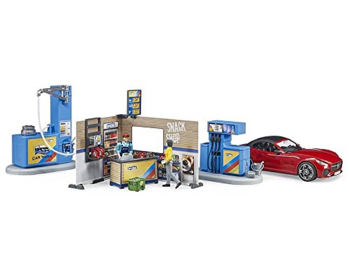 bruder 62111 - bworld tankstation met benzinepomp, oplaadstation voor e-auto's, roadster, chauffeur, wasplaats, tankbediende