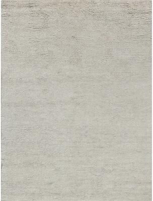 EXQUISITE RUGS Merino Hand-knotted Merino Wool Silver Area Rug.