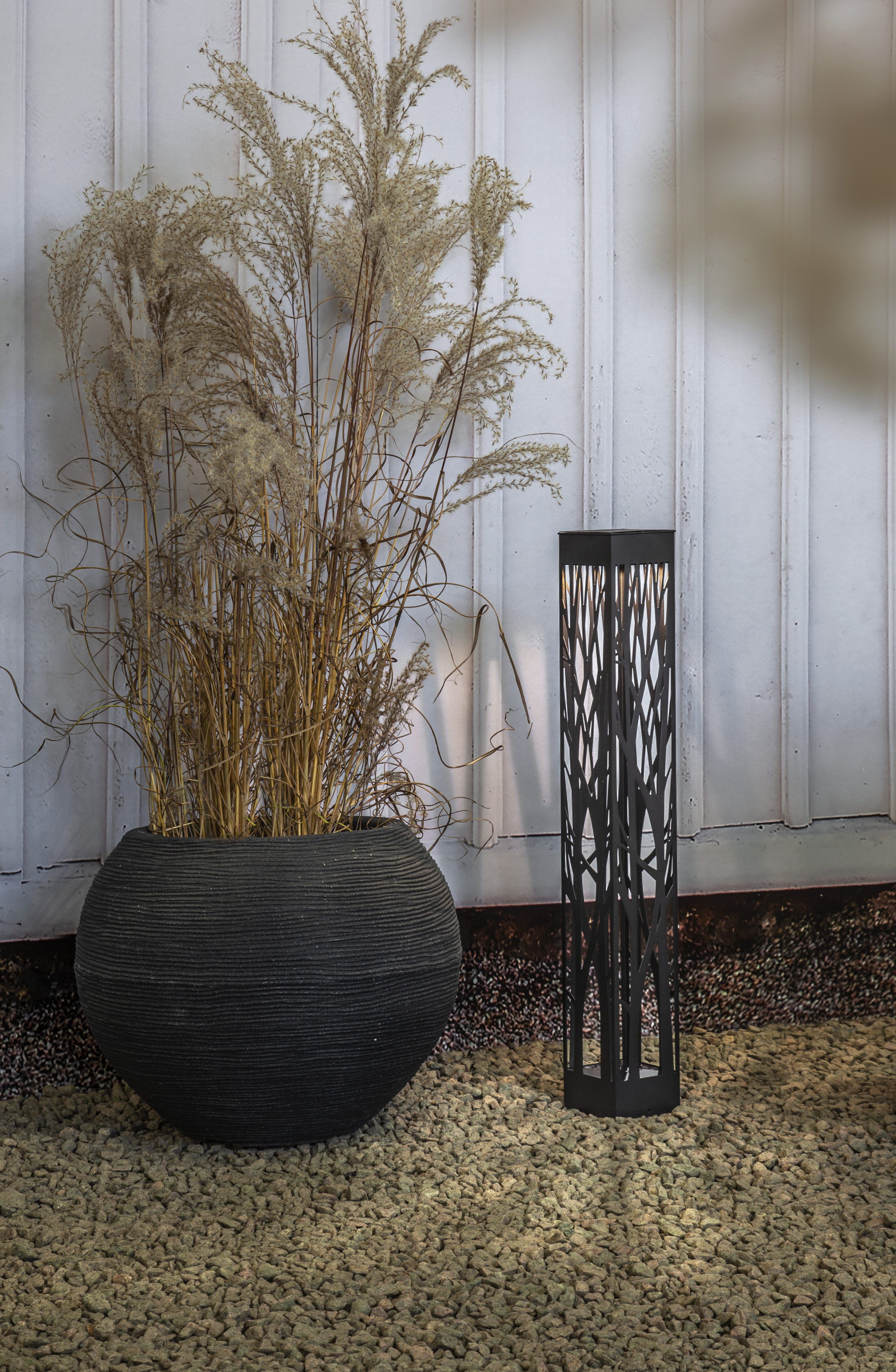 LED Solarleuchte "Solar-Wegleuchte Siranna", schwarz, B:9cm H:66cm L:9cm T:9cm Ø:9cm, PARFORCE TRADITIONAL HUNTING, Leuchten, LED Solarleuchte, dekoratives Metallgehäuse, Dämmerungssensor
