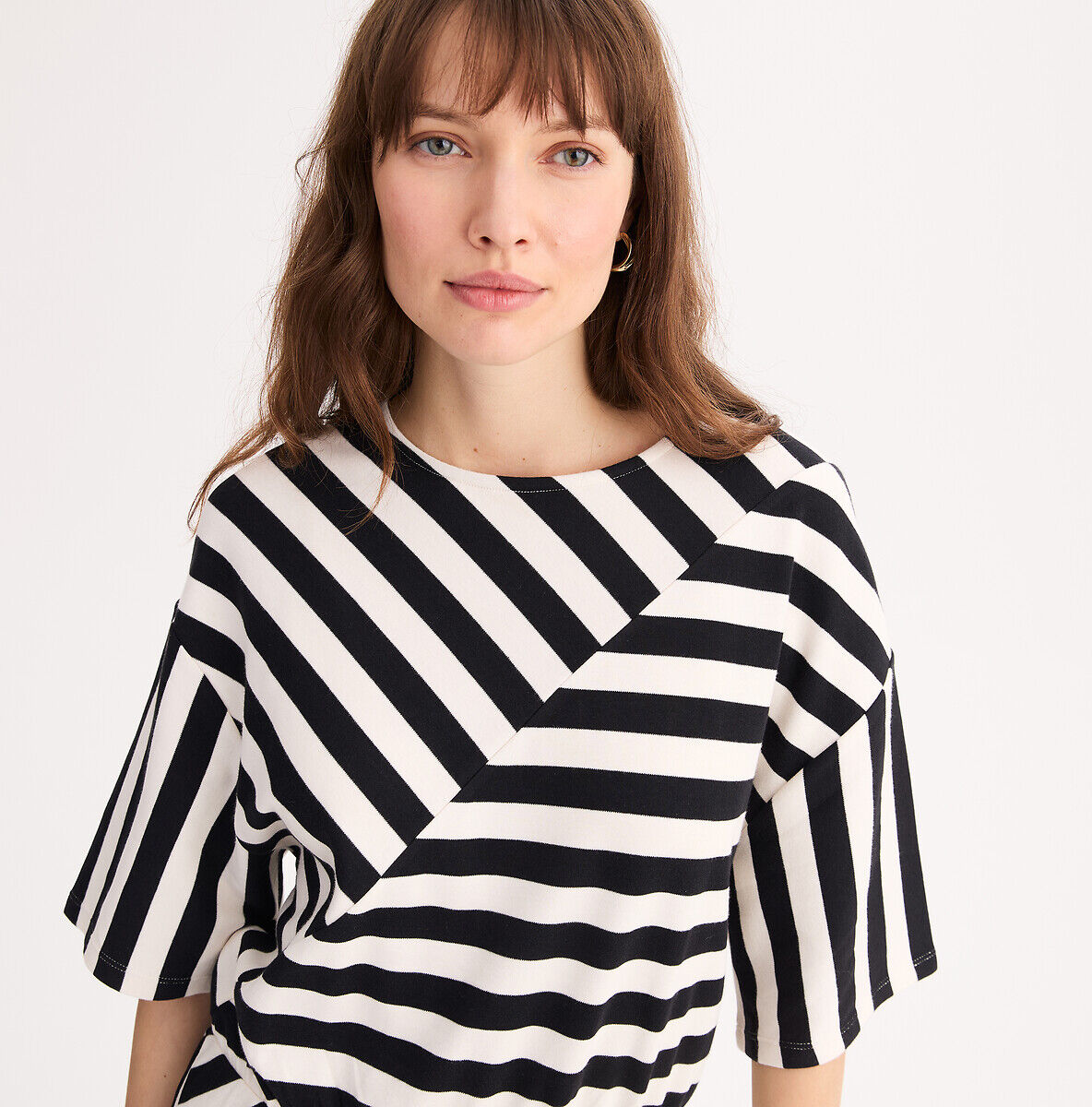 ANNE WEYBURN Robe droite à rayures, mi-longue, manches courtes