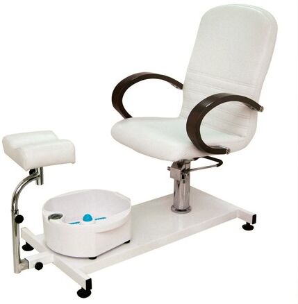 Cadeirão de pedicura Astra: Equipado com bañera de pés e reposapiés
