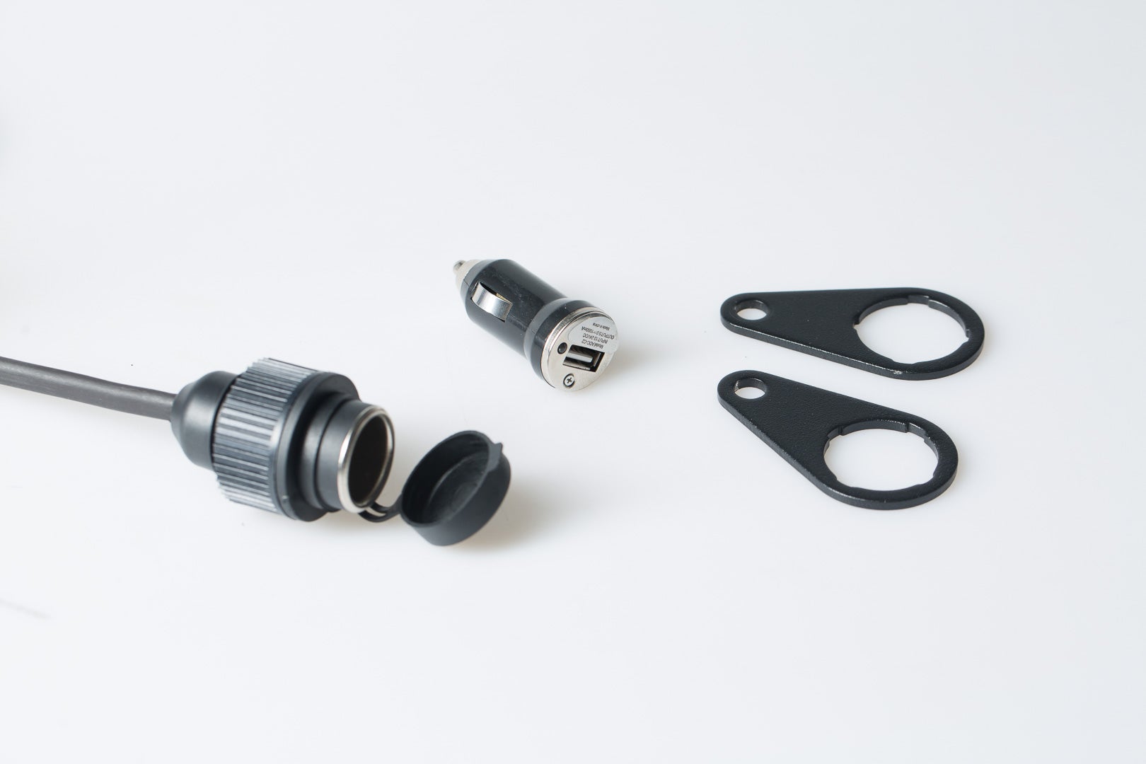 SW-Motech Universal Elektrik-Kit - Zigarettenanzünder. USB-Buchse. Montagematerial. EMA.00.107.20001/B