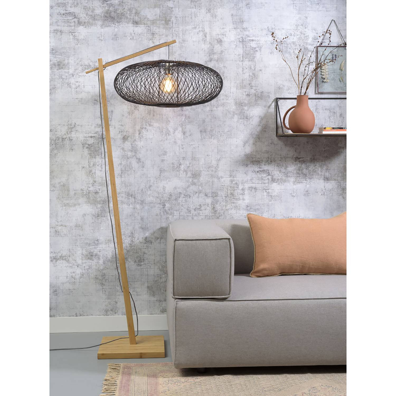 home24 Staande lamp Cango modern zwart/beige met massief hout en metaal Ø 60cm E27