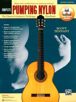 Alfred Music Publishing Pumping Nylon
