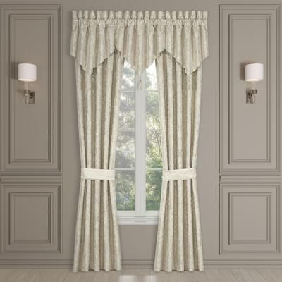 J. Queen New York Celine Window Ascot Valance