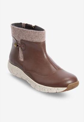 Women's The Cassiopeia Bootie by Comfortview in Brown (Size 7 M)