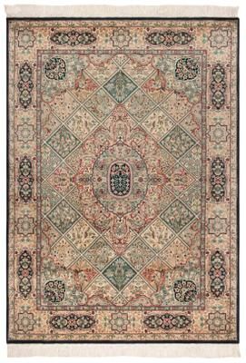 SAFAVIEH Handmade Versailles Hortênsia Traditional Silk Rug