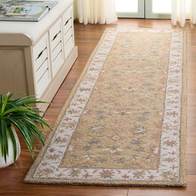 SAFAVIEH Handmade Heritage Sigþridur Traditional Wool Rug
