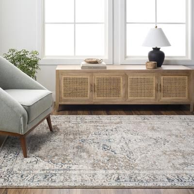 Livabliss Dobbins Traditional Medallion Area Rug