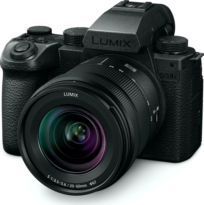 Panasonic Lumix DC-S5 Mark IIx + Lumix S 20-60 mm f/3,5-5,6 Macro O.I.S.