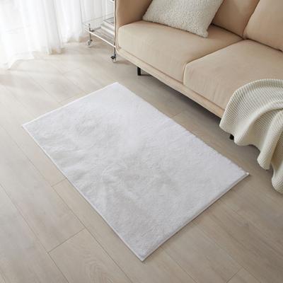"Nanshing Shannen Solid Shaggy Rug, Super Soft Fluffy Area Rug for Living Room - 2' 6"" x 3' 10"""
