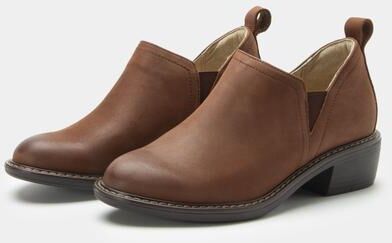 Women's Merle Slip-On Flat Heel Shoe by Alegria in Brown (Size 9 M)