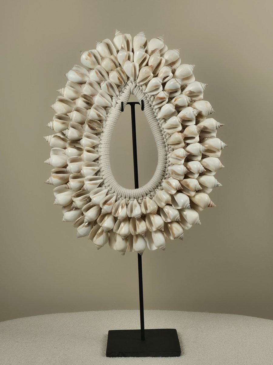 Blitzdeco Indy Schelpen Decoratie op Standaard - Ovaal - Wit - Handgemaakt & Modern