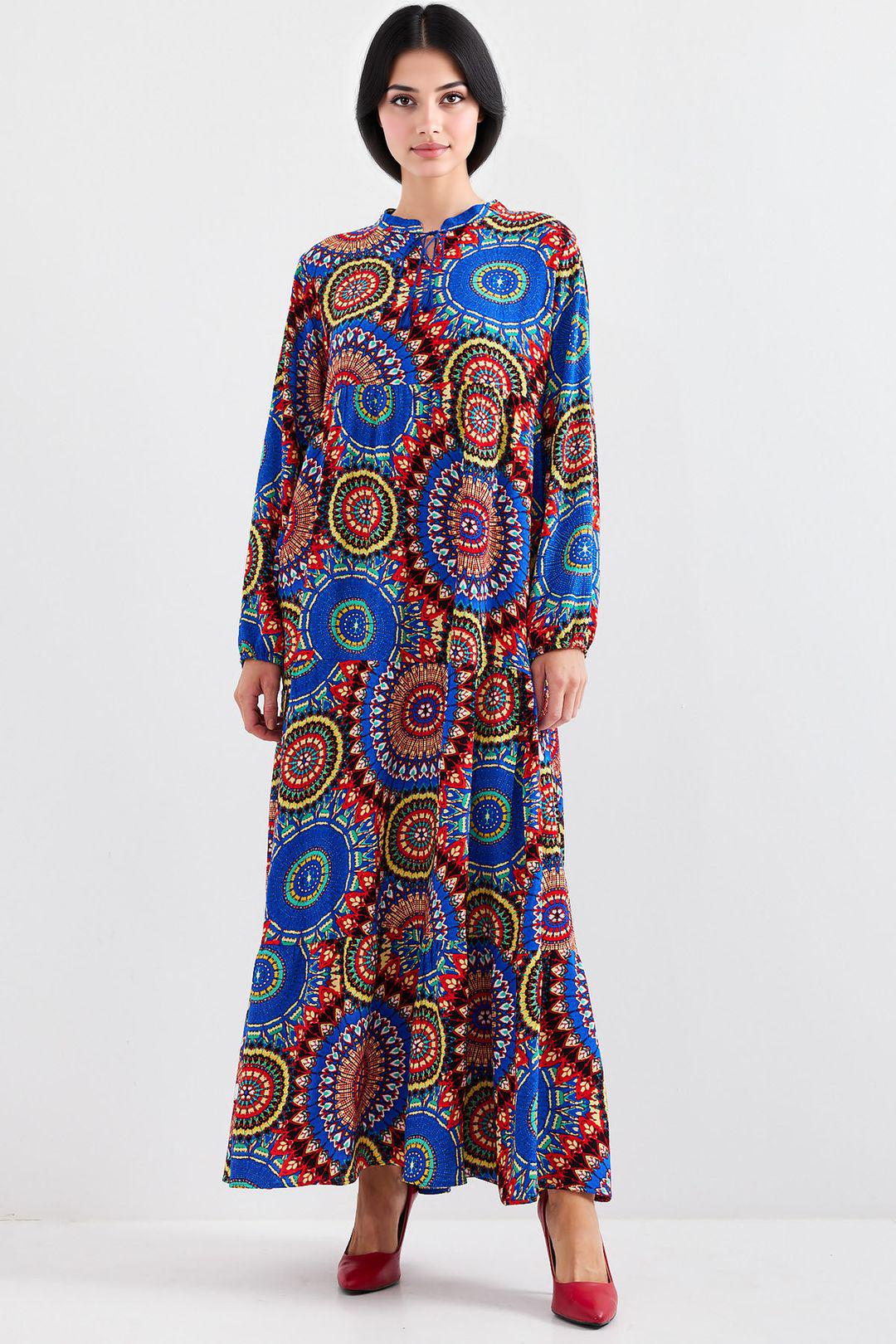 Maxikleid mit Schleifendetail