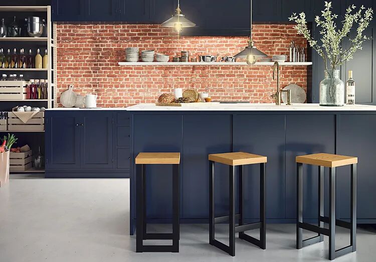 Edinos Czarny drewniany taboret loft T3-T60